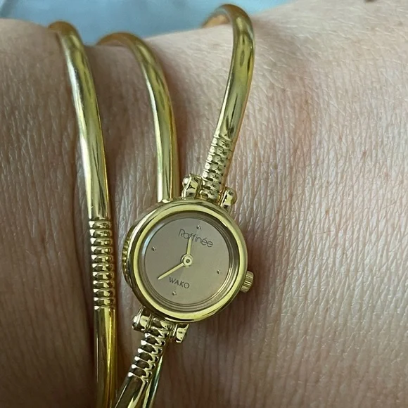 wako bangles with watch